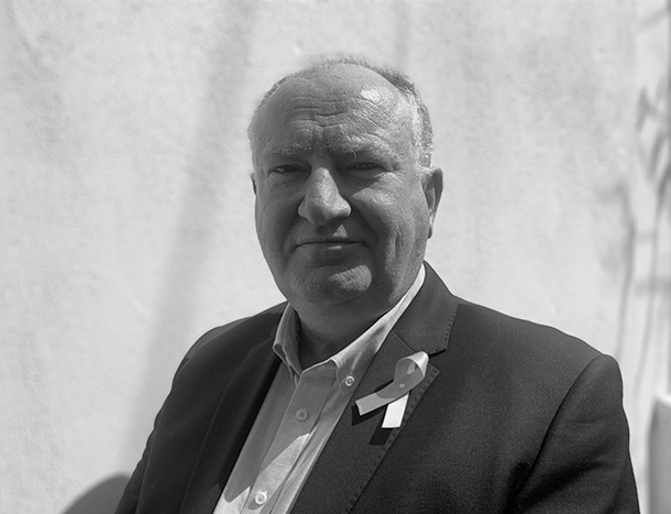 Adrian Yeates
